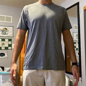 Mens XL lululemon grey short sleeve with colored stripe
